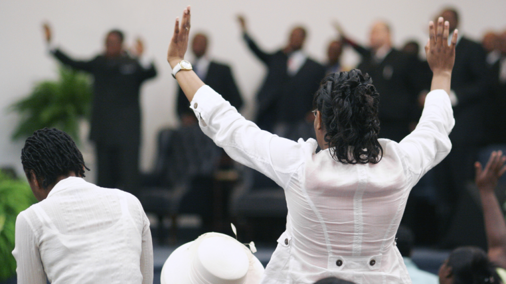 O autêntico avivamento pentecostal tem o Espírito Santo